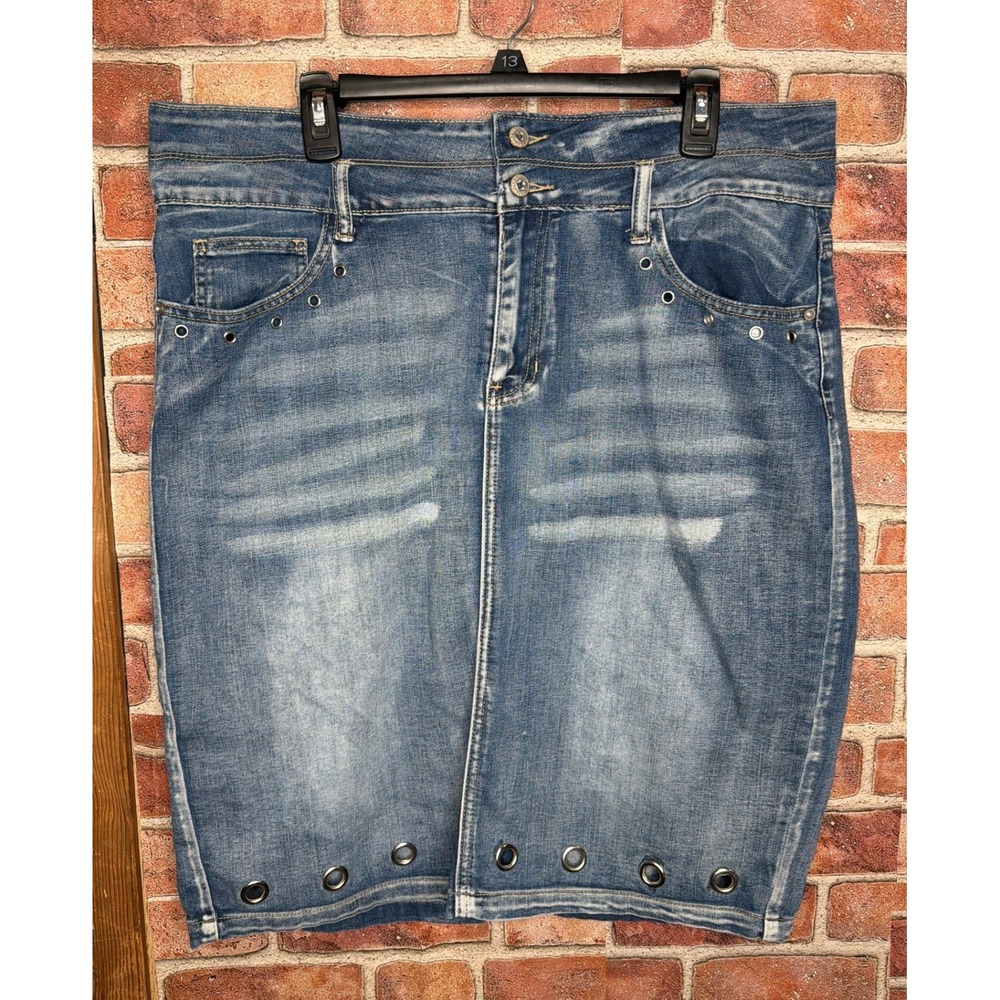 Hydraulic Y2K 2000's Denim Skirt Grommet Accent Medium Wash Blue Jean Size 13